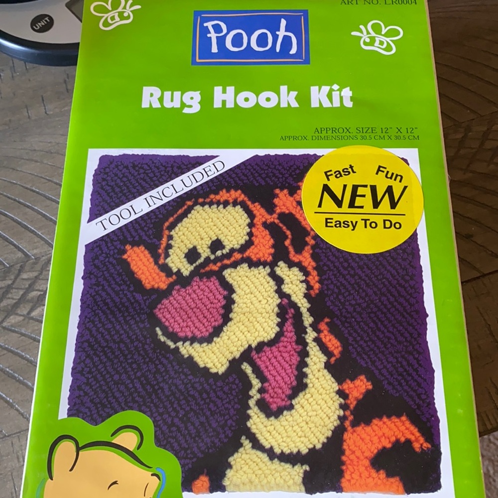 Tigger rug hook kit